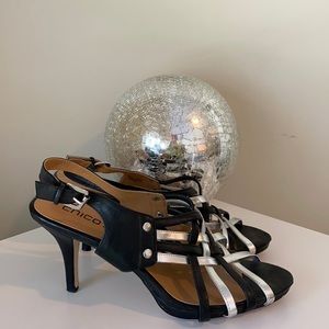 Sz 10 Chico’s strappy 3 in heels in silver and black.